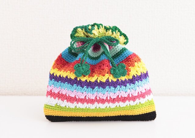 175.刺繍糸で編んだぺったんこ巾着の画像1枚目