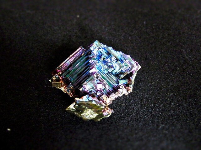 ビスマス結晶 おまけ付き i4 | iichi 日々の暮らしを心地よく