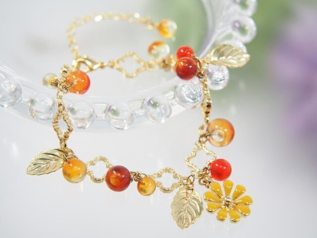 黄色いお花のブレスレットの画像1枚目