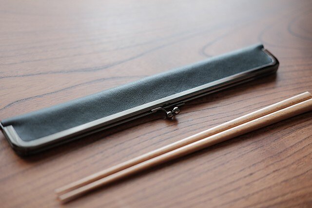 大人の箸ケース24cm/ダークグリーンレザーケース/お弁当 ギフトにの画像1枚目