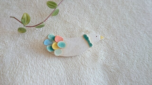 ブローチ(Colorful bird Brooch-010)の画像1枚目