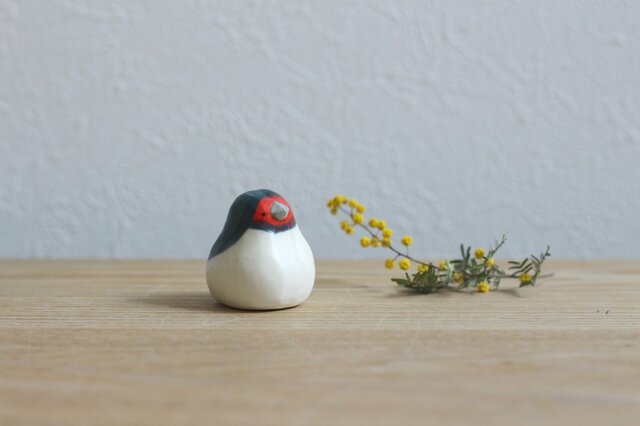【暦鳥・春】ツバメ 国産ヒノキの木箱入り ※受注制作の画像1枚目