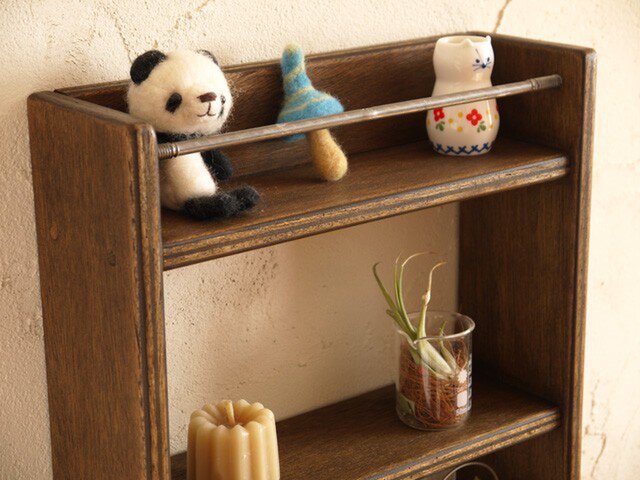 アンティーク調の壁掛けラック | iichi 日々の暮らしを心地よくする