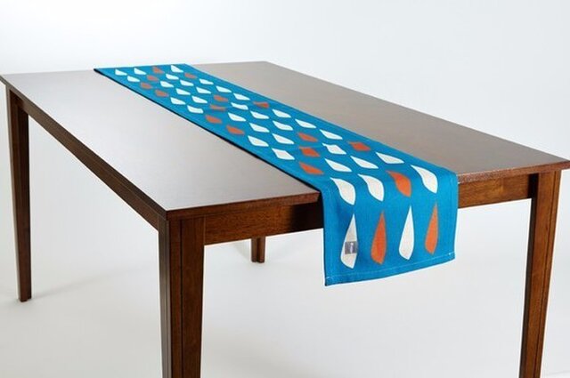 テーブルランナー 北欧柄 ブルーシーフィッシュ 天然リネン 183×30cm