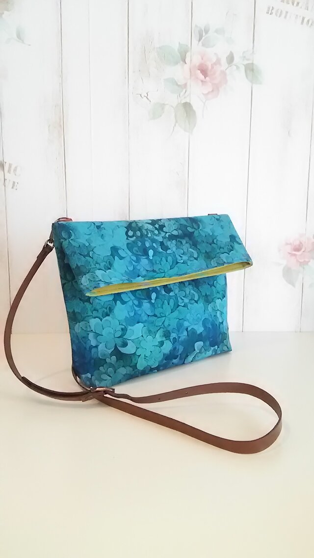 <再販><受注制作>リバティ タナローン Emerald Bayショルダーバッグの画像1枚目