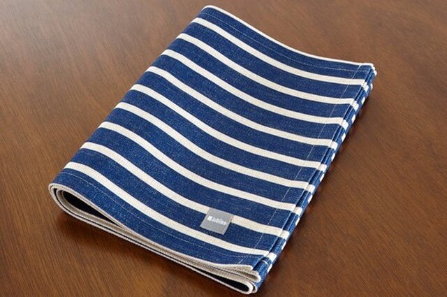 テーブルランナー 北欧柄 ホワイトボーダーオンネイビー 天然リネン