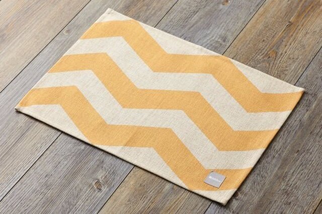 ランチョンマット 北欧デザイン イエローシェブロン 2枚組 天然リネン