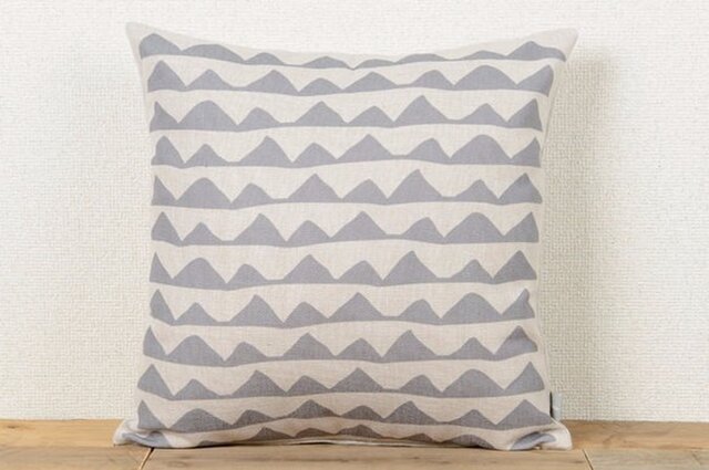 クッションカバー 45×45cm 北欧柄 グレー リップル 天然リネン jubileecushioncc108ymの画像1枚目