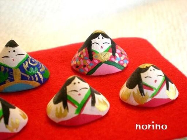 粘土で作ったお雛様の画像1枚目
