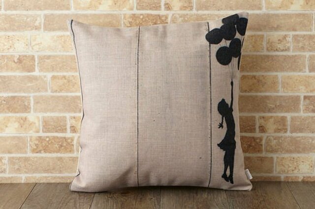 クッションカバー 45×45cm Banksy アート バルーンガール2