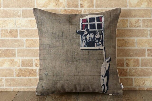クッションカバー 45×45cm Banksy ウインドウカップル jubileecushionba004の画像1枚目