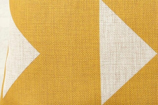 クッションカバー 北欧 人気 柄 春 イエローマスタードダイヤ