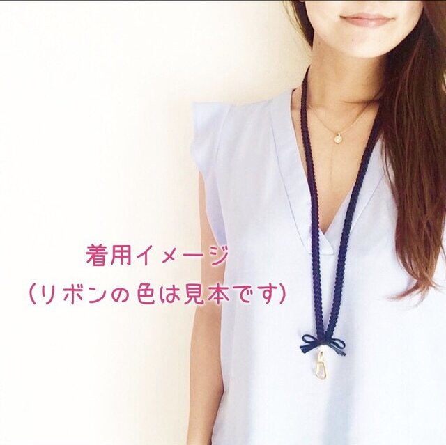 大人気♡リボンレイのネックストラップ（桜×琥珀） | iichi 日々の