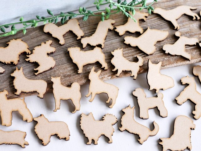 【素材MDF】犬のデコパーツ 小サイズ 27個入りの画像1枚目