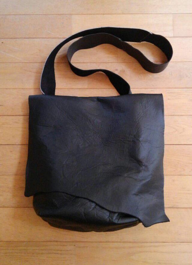 【N.S様オーダー品】再販◆黒革　ショルダーバッグ