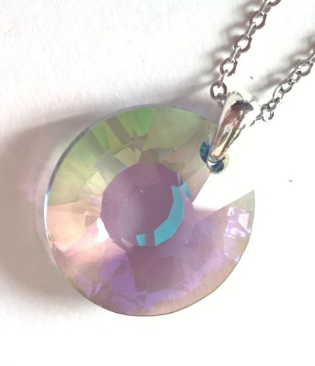 稀少 スワロフスキー クリスタルパラダイスシャイン sun necklace(大