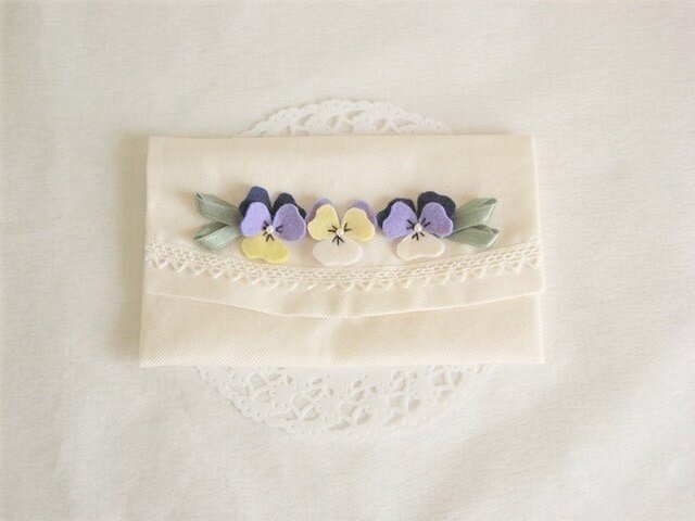 かわいいパンジーの懐紙入れの画像1枚目