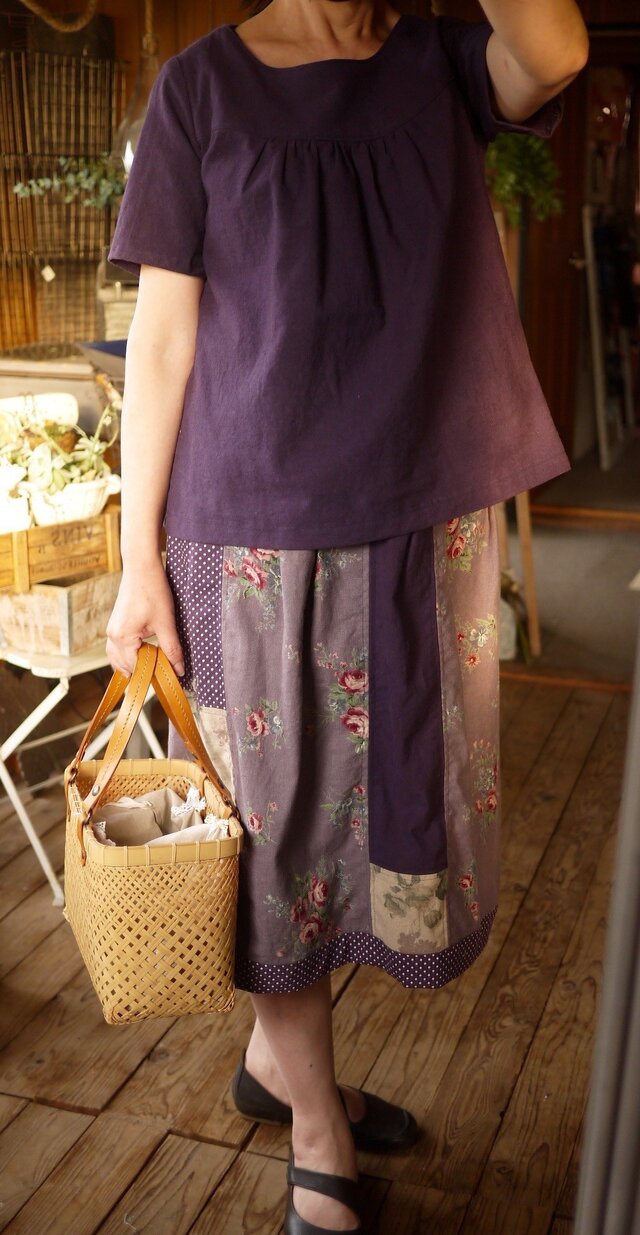 YUWAバラ柄リネンのセットアップの画像1枚目