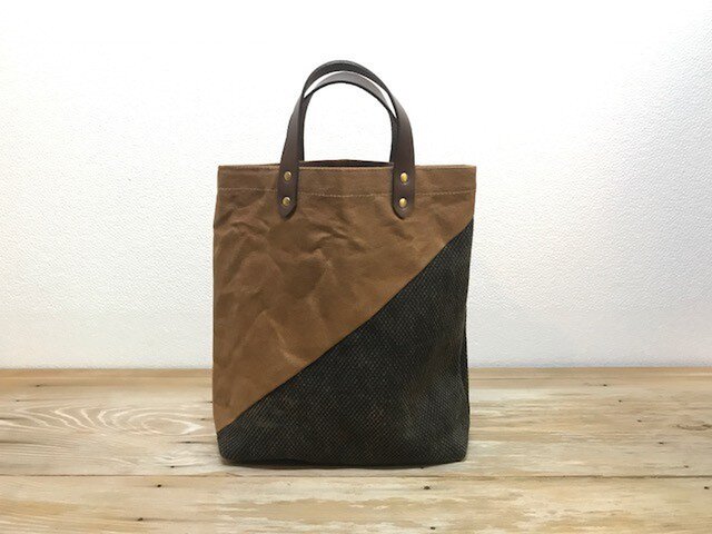 ダブルカラートート:斜めの画像1枚目