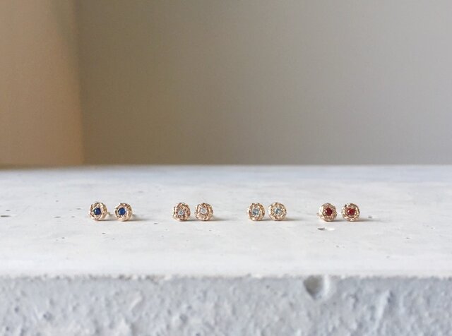 Seed pierced earring color stone K10goldの画像1枚目