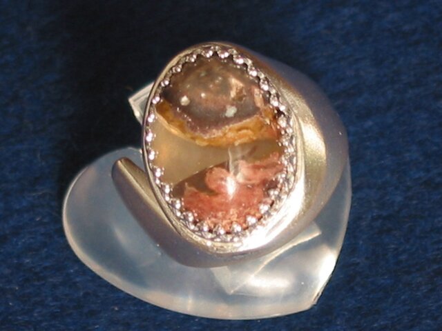 カンテラオパールのリング | iichi 日々の暮らしを心地よくする