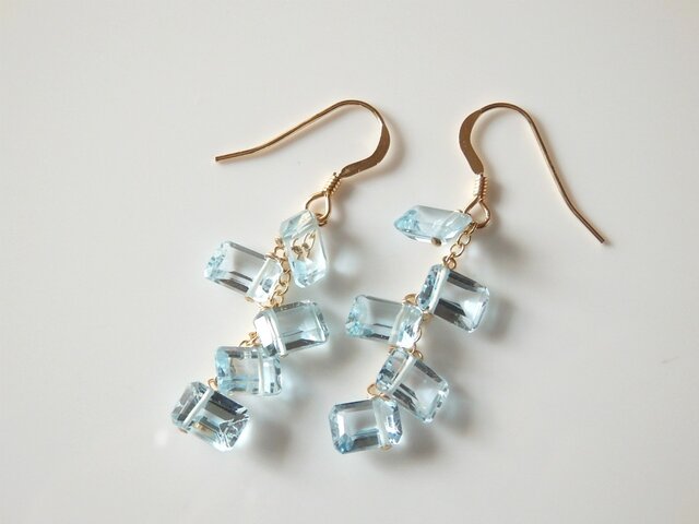 ブルートパーズ　ピアス　k14 K14gf×ブルートパーズ×宝石ピアス | iichi 日々の暮らしを心地よくする