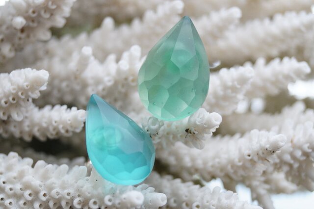 ウミノナミナミダ SEA GLASS ピアス sの画像1枚目