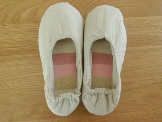 麻のルームシューズの画像1枚目