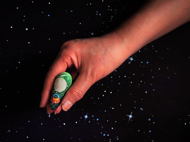 クロ UFO に 初飛行 ! 流れ星 より速く飛べ!の画像1枚目