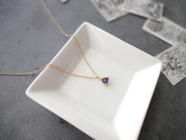 Kaya◆希少✧大粒タンザナイトブレスレット✧14kgf 18K】タンザナイト・パールのカットボールブレスレット(羽付