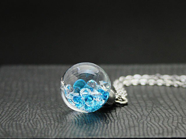 Bijou Glass Ball Pendant L ウルトラマリンブルーカラー Iichi ハンドメイド クラフト作品 手仕事品の通販