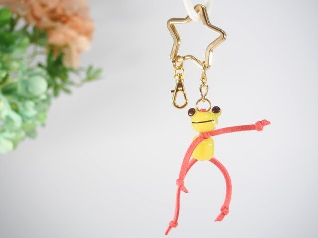 かえるのキーホルダー レモン色の画像1枚目