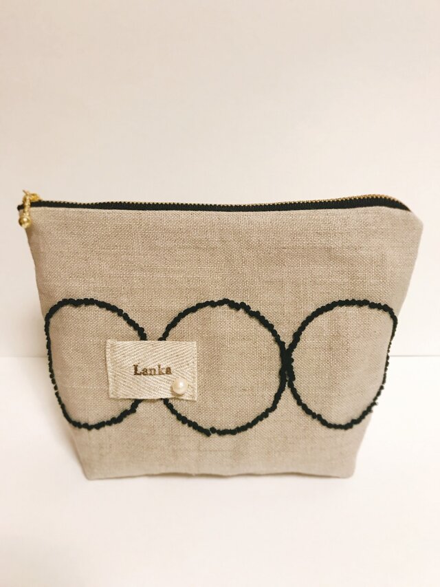 ◯circle刺繍ポーチ◎blackの画像1枚目