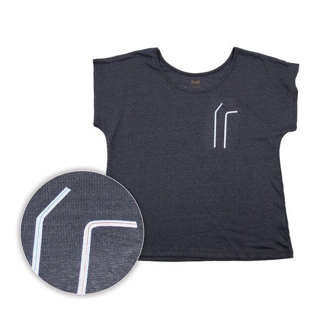 リネンのサラサラ生地使用。ボディーからオリジナル。ストローＴシャツ