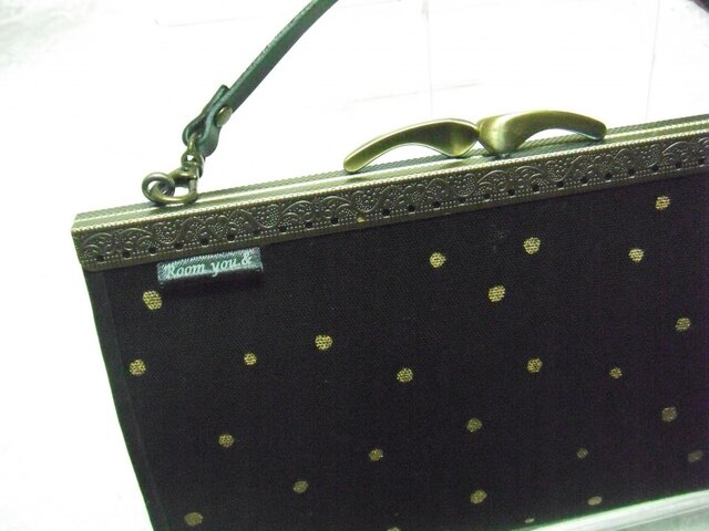 おでかけ長財布L(Gold dot)の画像1枚目