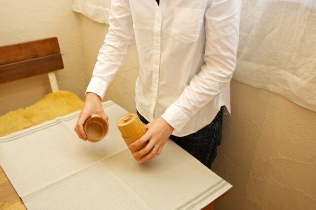 再入荷】ろくろ挽きの欅の木の茶筒（大） | iichi 日々の暮らし