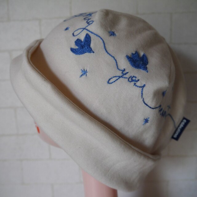 コットン１００％のスムース生地で作ったニット帽（青い鳥）