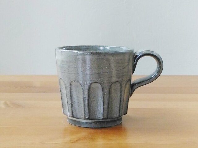 グレーのコーヒーカップの画像1枚目
