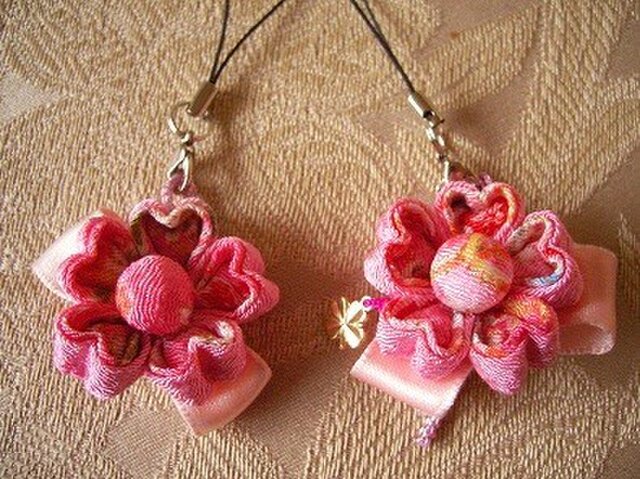 【再販】幸せの桜の花ストラップの画像1枚目