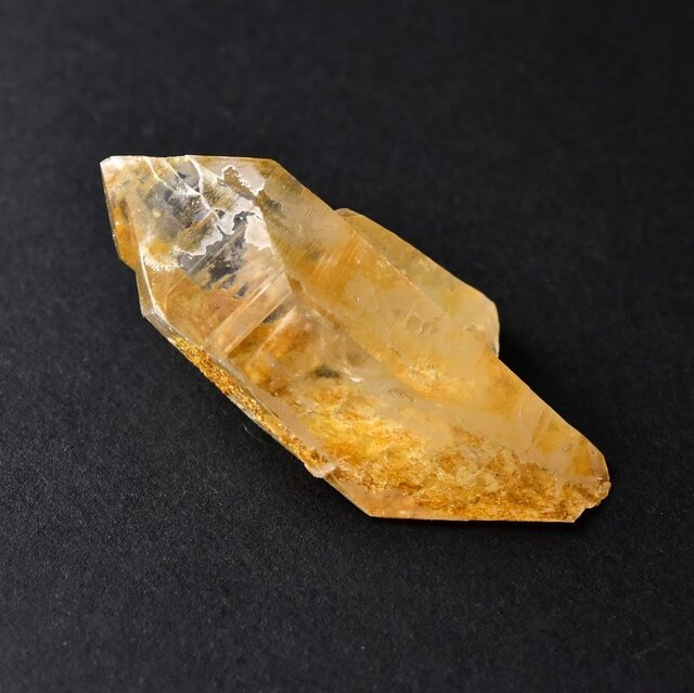 ゴールデンヒーラー アメリカ・アーカンソー州産 20.7g/ 鉱物