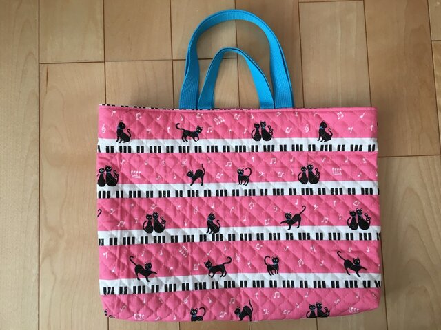 キルティングレッスンバッグ(ピンク猫とピアノ)の画像1枚目