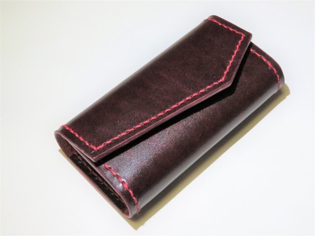 ルガトーレザーのキーケース（ワイン） | iichi 日々の暮らしを