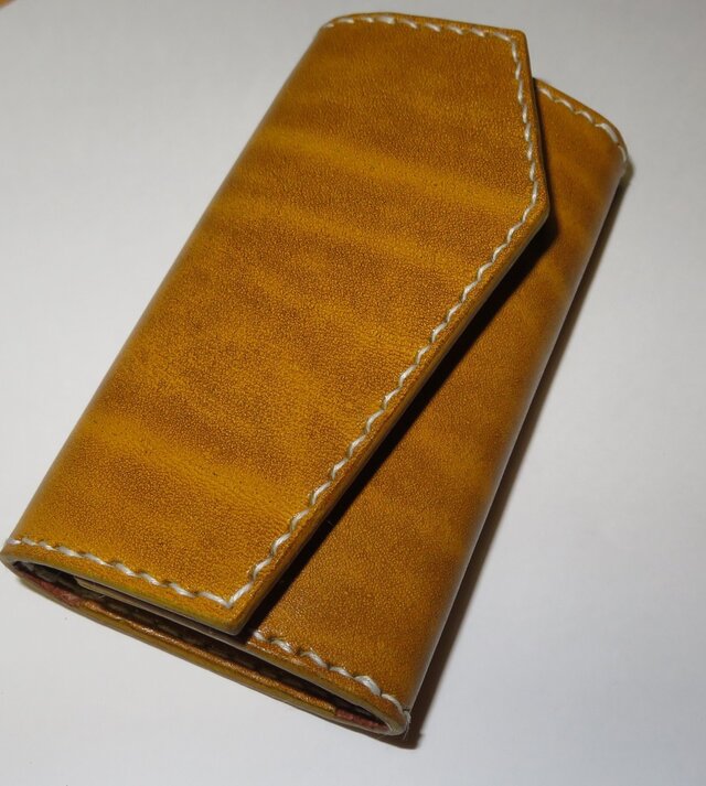 ルガトーレザーのキーケース（黄）