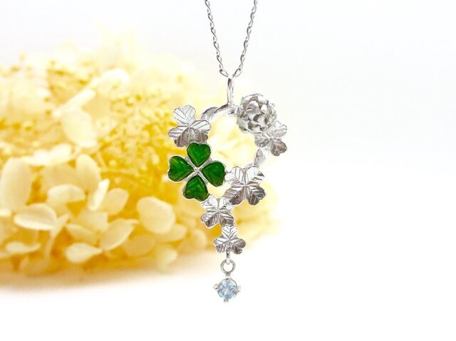 SV シロツメ草の花輪ペンダント(アクアマリン) 1725の画像1枚目