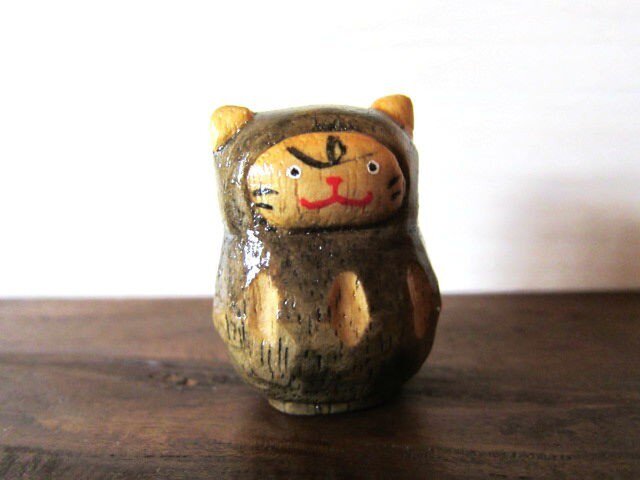 木彫り達磨ねこ D-2の画像1枚目
