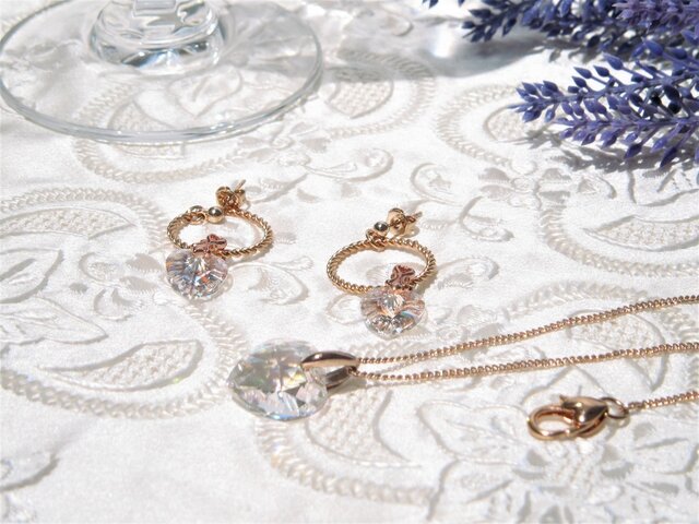スワロ ネックレス& ピアス ピンクゴールド setの画像1枚目