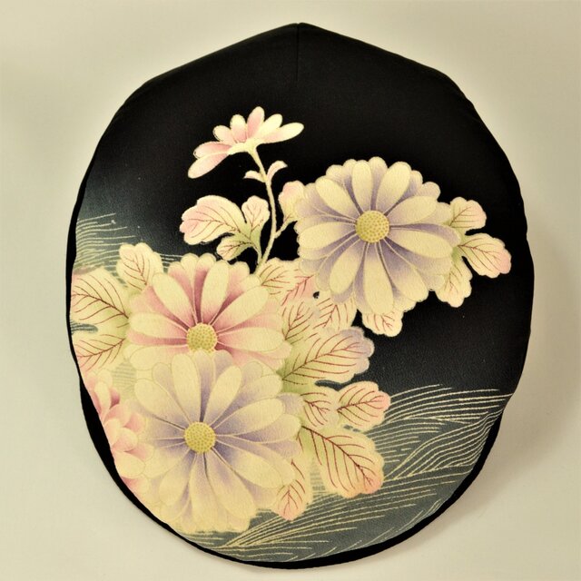黒留袖着物地ハンチング：菊