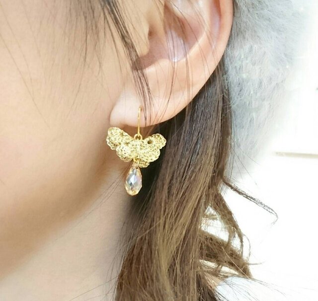 蝶としずく papillon et gouttelette ゴールドの画像1枚目