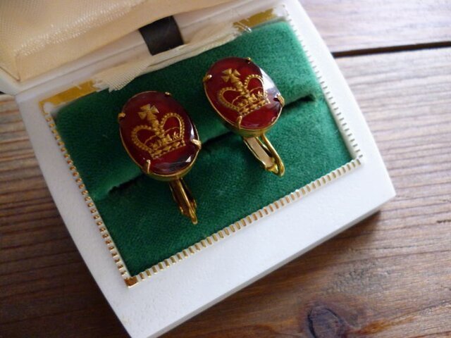 Vintage Intaglio Burgandyの画像1枚目