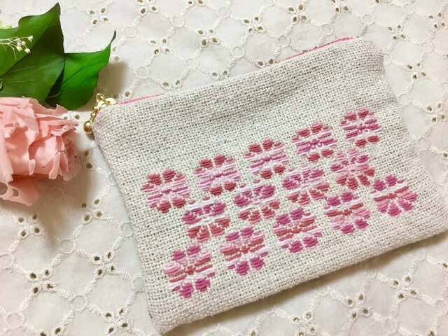 こぎん刺し花柄&デニムポーチ〔ピンク〕の画像1枚目